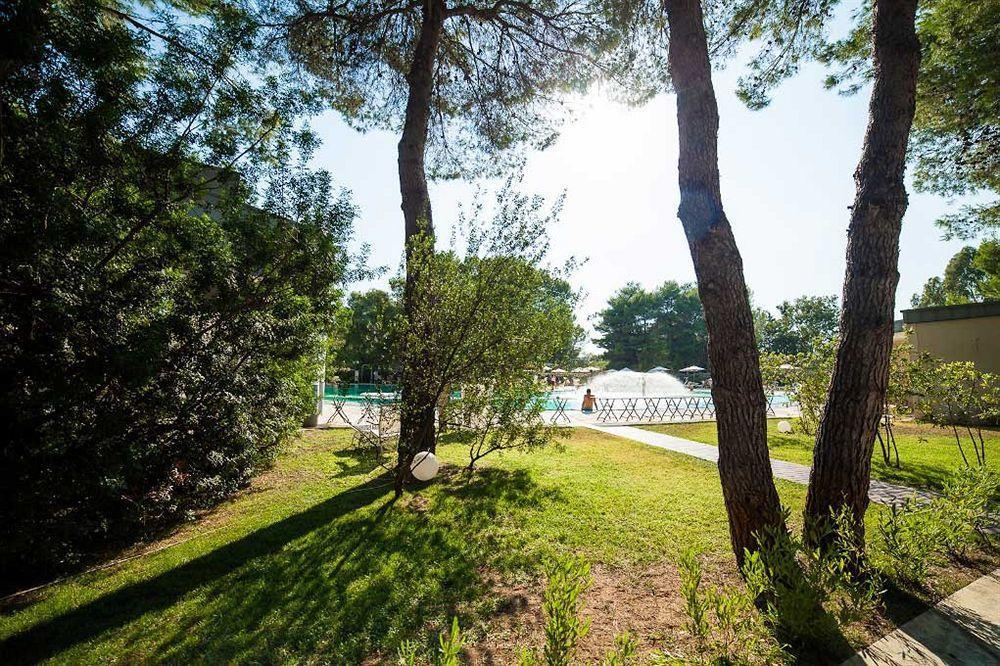 Alborèa Ecolodge Resort Castellaneta Marina Extérieur photo